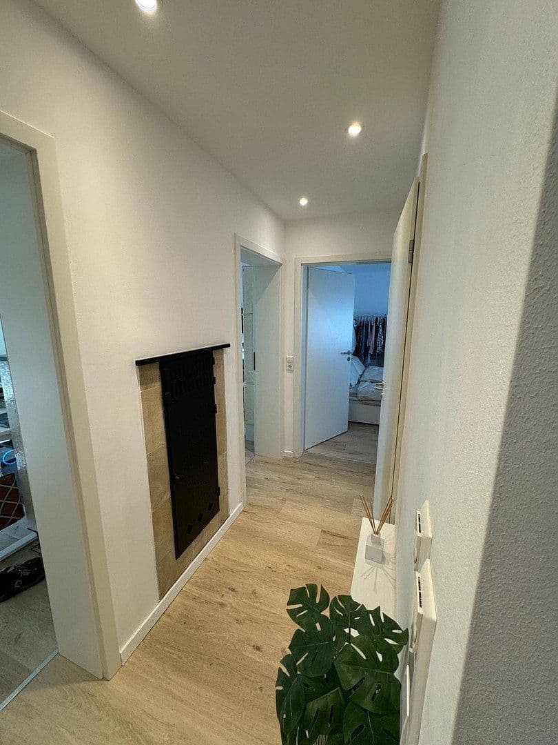 Pronájem bytu 3+1 60 m², Kernen im Remstal, Bádensko-Württembersko Pronájem bytu 3+1 60 m², Kernen im Remstal, Bádensko-Württembersko