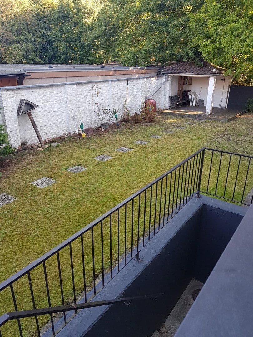 Pronájem bytu 1+1 37 m², Winkelsweg 4, Langenfeld (Rheinland), Severní Porýní-Vestfálsko Pronájem bytu 1+1 37 m², Winkelsweg 4, Langenfeld (Rheinland), Severní Porýní-Vestfálsko