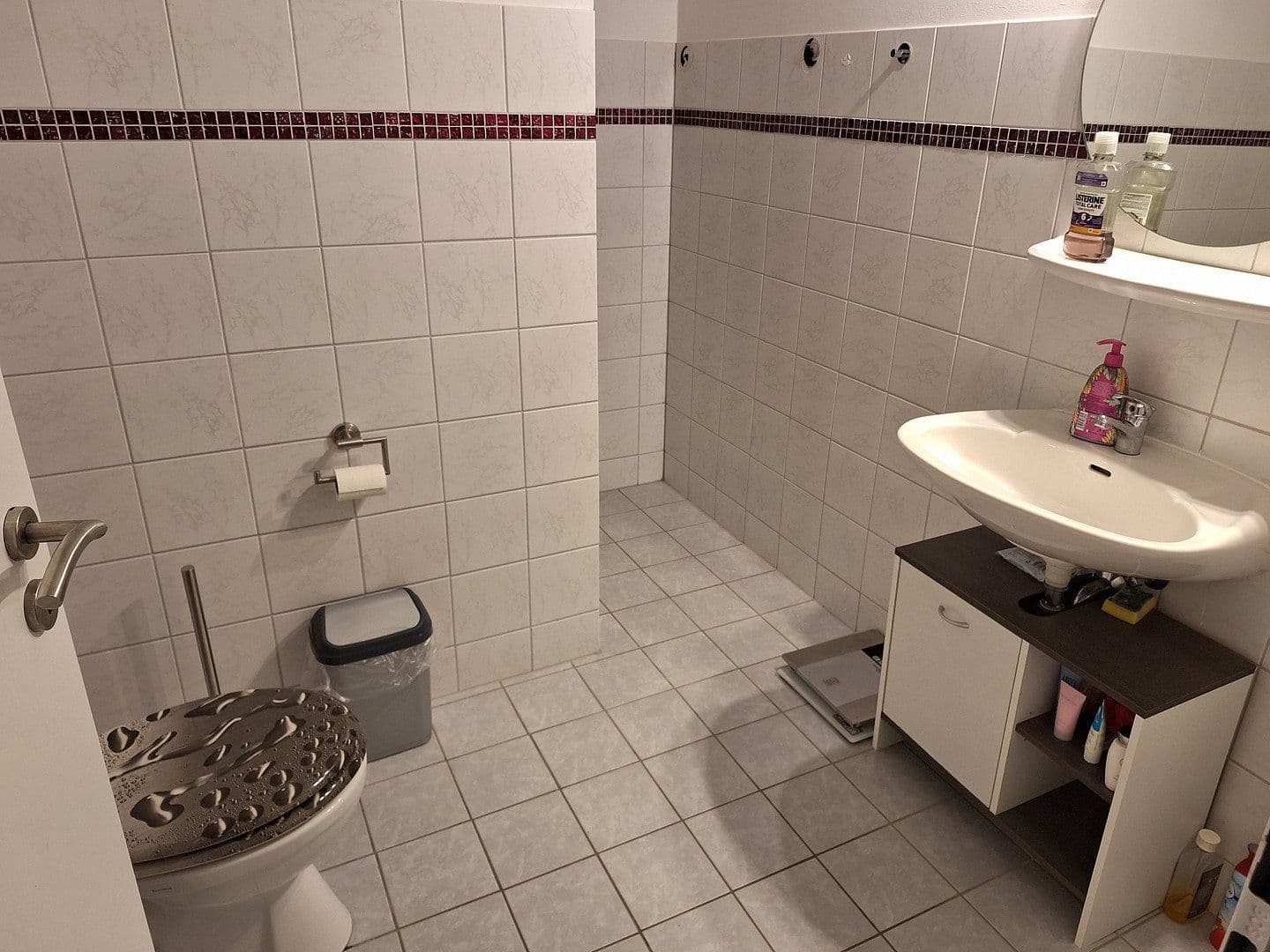 Prodej domu 500 m², pozemek 7.000 m², Altenkirchen (Westerwald), Porýní-Falc Prodej domu 500 m², pozemek 7.000 m², Altenkirchen (Westerwald), Porýní-Falc