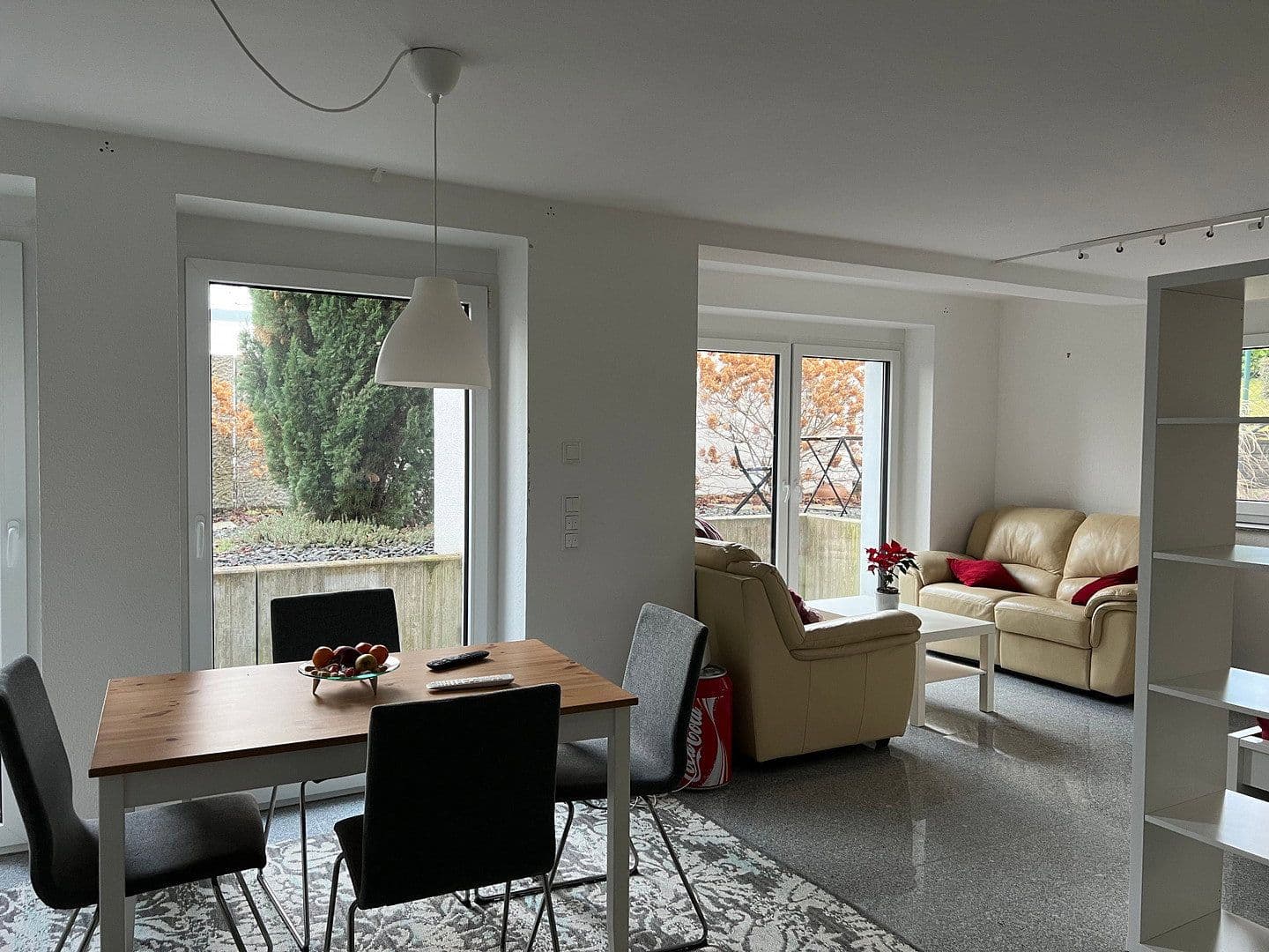 Pronájem bytu 1+kk 46 m², Stuttgart, Bádensko-Württembersko Pronájem bytu 1+kk 46 m², Stuttgart, Bádensko-Württembersko