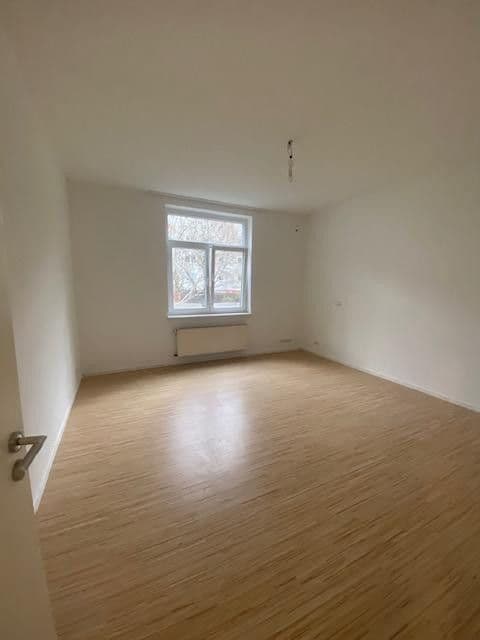 Pronájem bytu 2+1 60 m², Hannover, Dolní Sasko Pronájem bytu 2+1 60 m², Hannover, Dolní Sasko