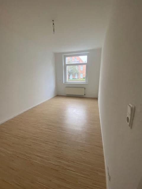Pronájem bytu 2+1 60 m², Hannover, Dolní Sasko Pronájem bytu 2+1 60 m², Hannover, Dolní Sasko