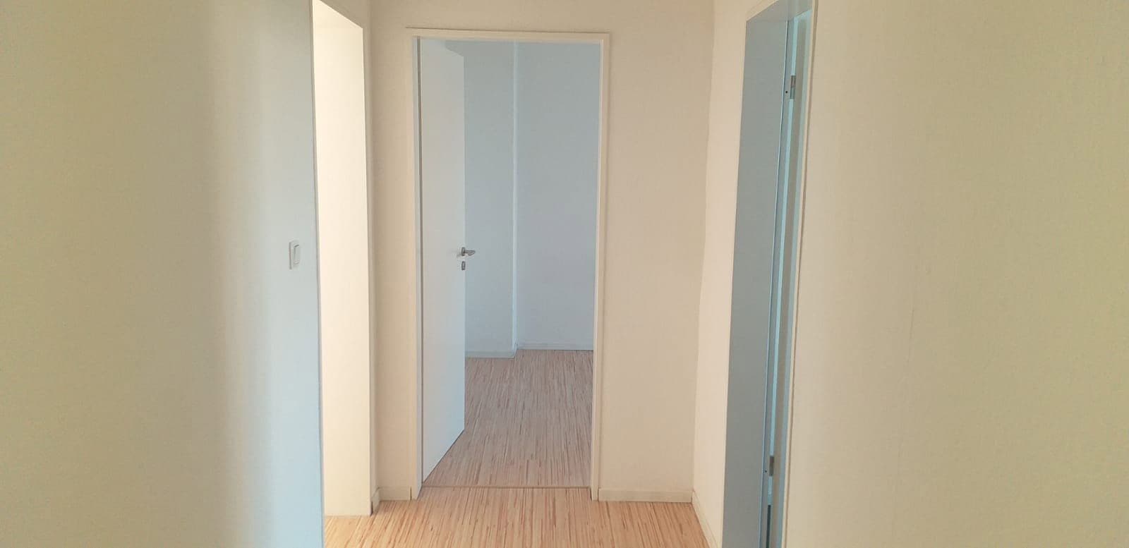 Pronájem bytu 2+1 60 m², Hannover, Dolní Sasko Pronájem bytu 2+1 60 m², Hannover, Dolní Sasko