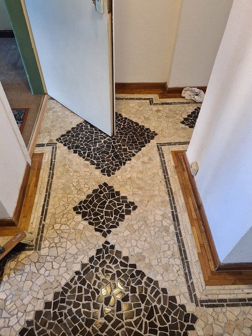 Pronájem bytu 2+1 56 m², Düsseldorf, Severní Porýní-Vestfálsko Pronájem bytu 2+1 56 m², Düsseldorf, Severní Porýní-Vestfálsko