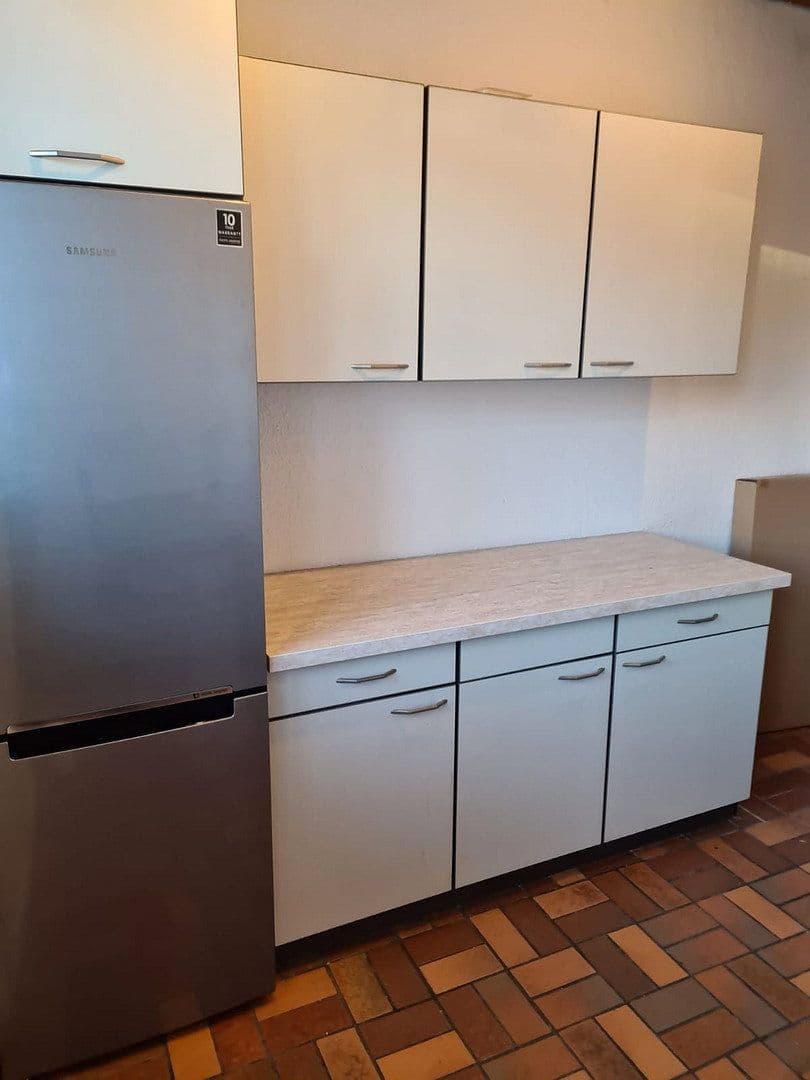 Pronájem bytu 2+1 56 m², Düsseldorf, Severní Porýní-Vestfálsko Pronájem bytu 2+1 56 m², Düsseldorf, Severní Porýní-Vestfálsko