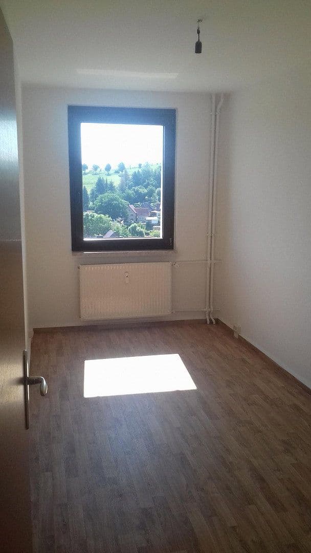 Pronájem bytu 3+1 60 m², Aufbaustrasse 43, Am Ohmberg, Durynsko Pronájem bytu 3+1 60 m², Aufbaustrasse 43, Am Ohmberg, Durynsko