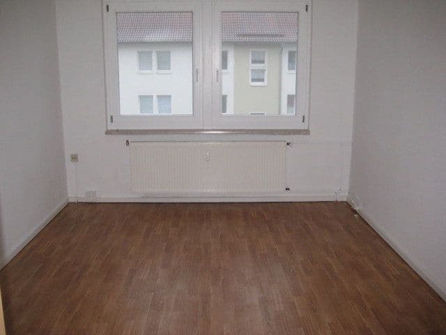 Pronájem bytu 2+1 46 m², Strasse des Aufbaus 15, Am Ohmberg, Durynsko Pronájem bytu 2+1 46 m², Strasse des Aufbaus 15, Am Ohmberg, Durynsko