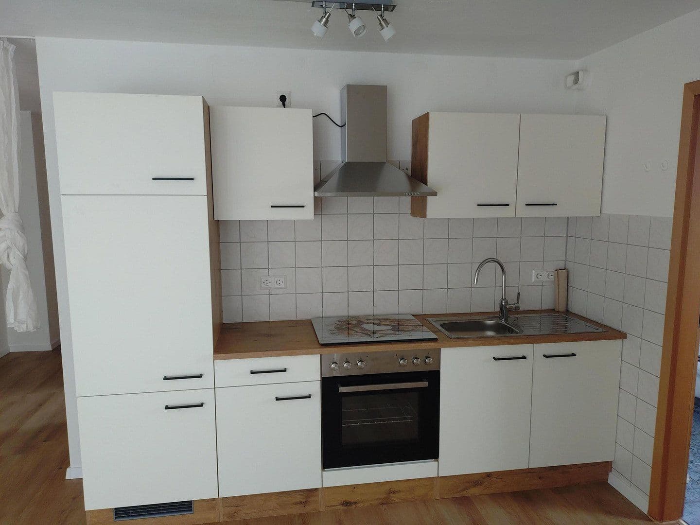 Pronájem bytu 2+kk 45 m², Sachsenheim, Bádensko-Württembersko Pronájem bytu 2+kk 45 m², Sachsenheim, Bádensko-Württembersko