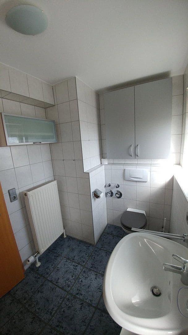 Pronájem bytu 2+kk 45 m², Sachsenheim, Bádensko-Württembersko Pronájem bytu 2+kk 45 m², Sachsenheim, Bádensko-Württembersko