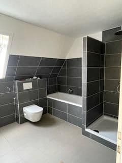 Pronájem domu 120 m², pozemek 500 m², Hollenbek, Šlesvicko-Holštýnsko Pronájem domu 120 m², pozemek 500 m², Hollenbek, Šlesvicko-Holštýnsko