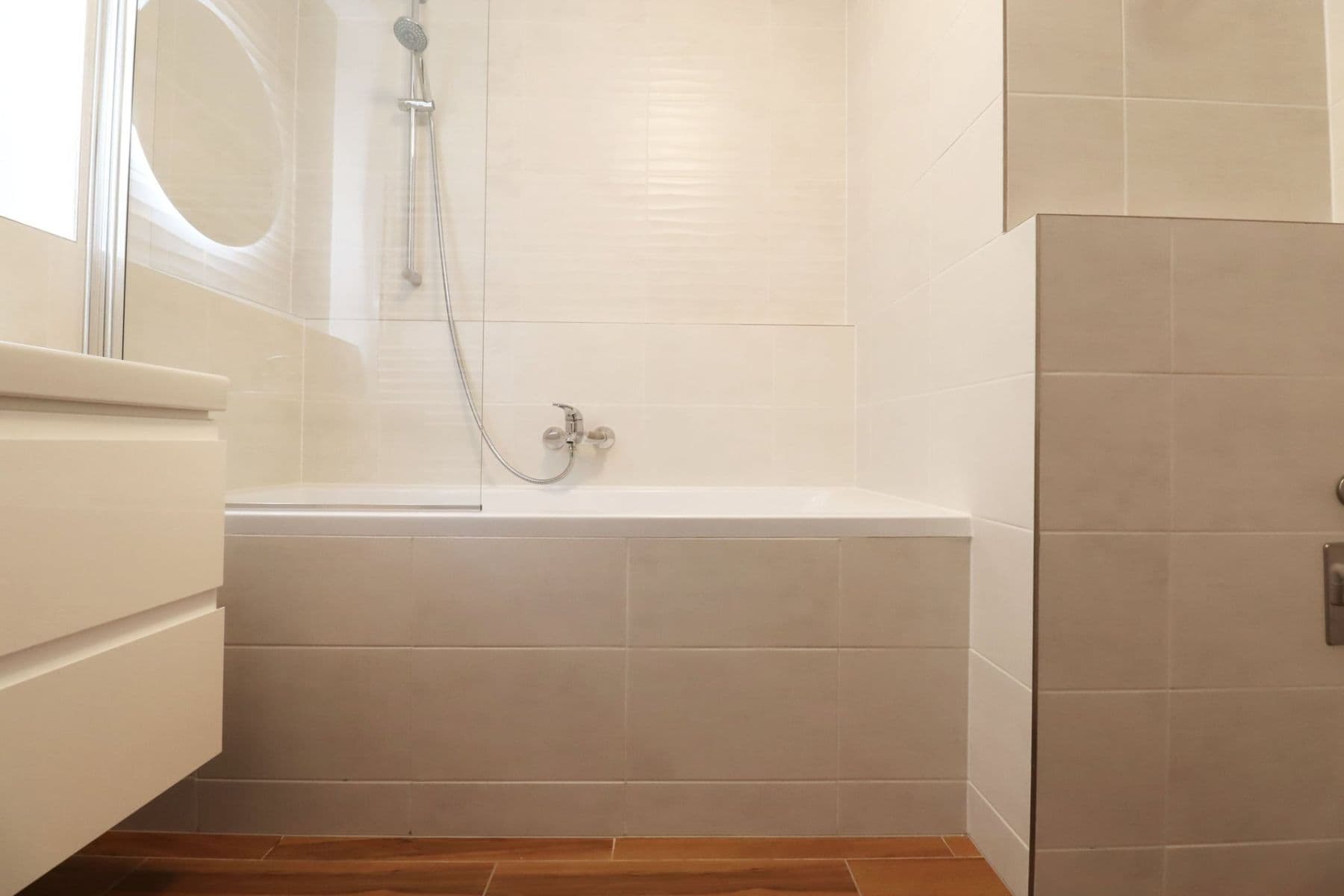 Pronájem bytu 2+kk 53 m², Františka Diviše, Praha, Praha Pronájem bytu 2+kk 53 m², Františka Diviše, Praha, Praha