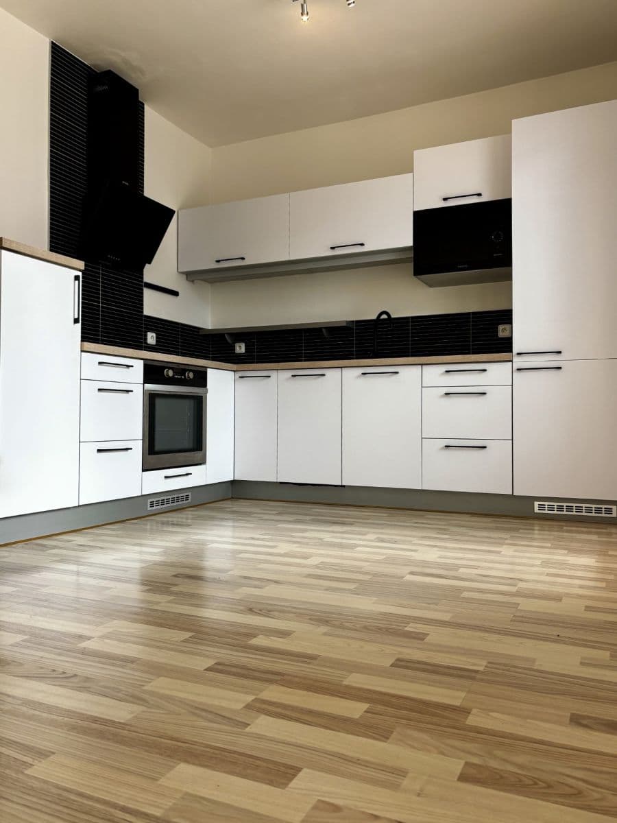 Prodej bytu 2+kk 58 m², Čeňka Růžičky, Brno, Jihomoravský kraj Prodej bytu 2+kk 58 m², Čeňka Růžičky, Brno, Jihomoravský kraj