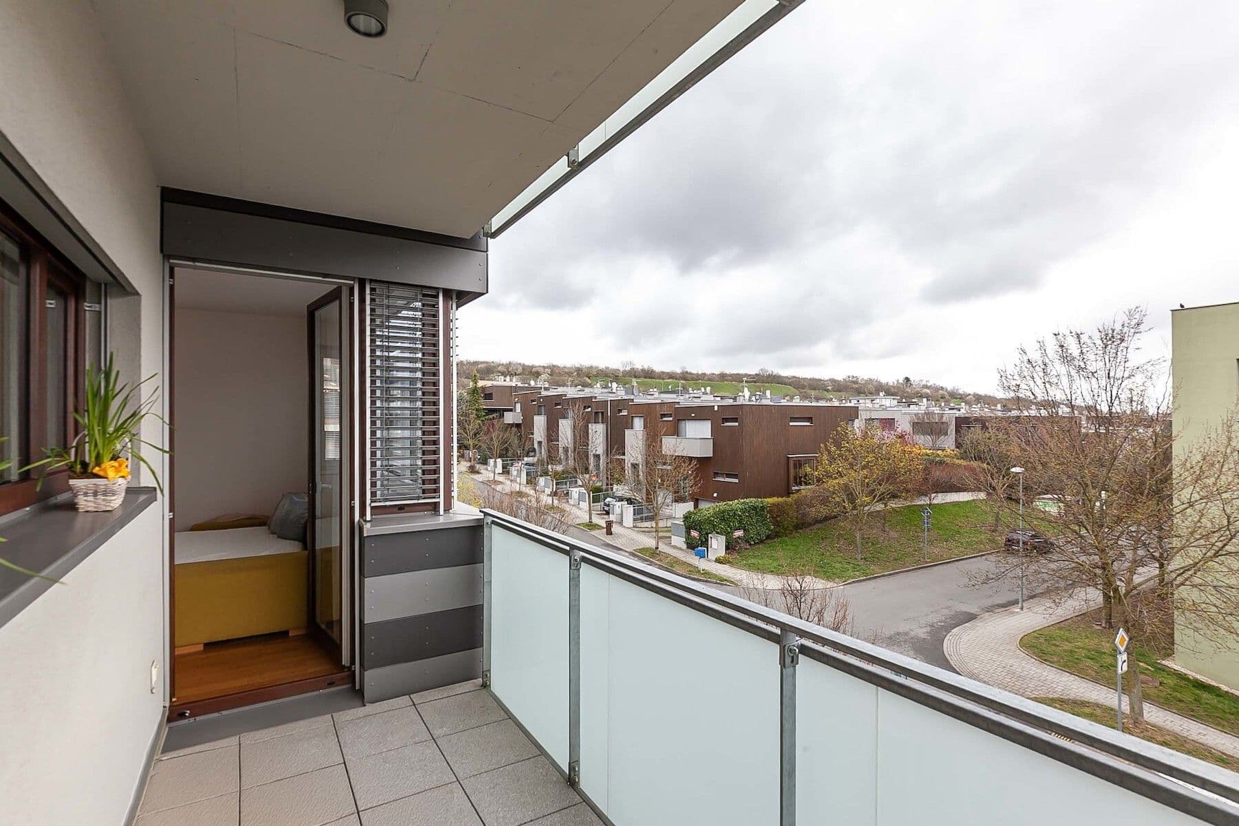 Prodej bytu 2+kk 66 m², Pod Stolovou horou, Praha, Praha Prodej bytu 2+kk 66 m², Pod Stolovou horou, Praha, Praha