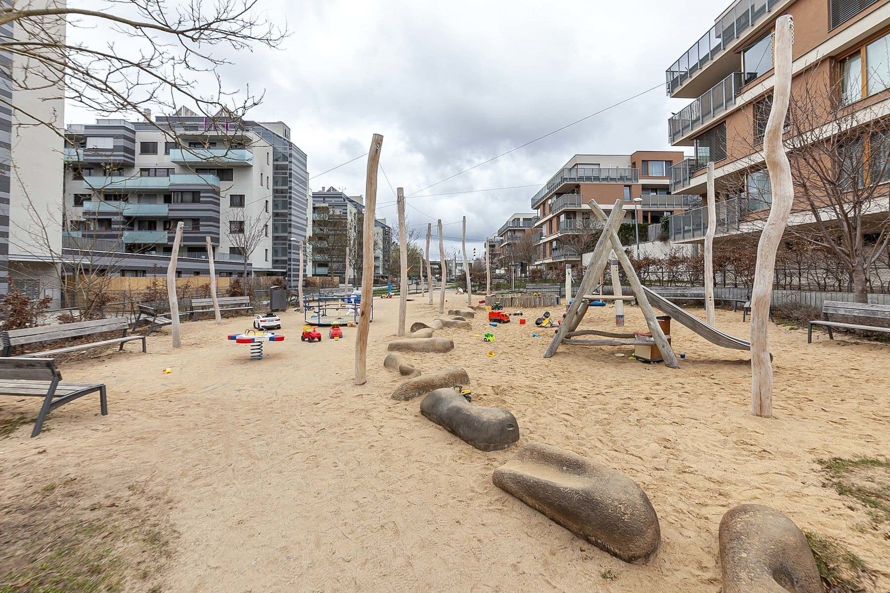 Prodej bytu 2+kk 66 m², Pod Stolovou horou, Praha, Praha Prodej bytu 2+kk 66 m², Pod Stolovou horou, Praha, Praha