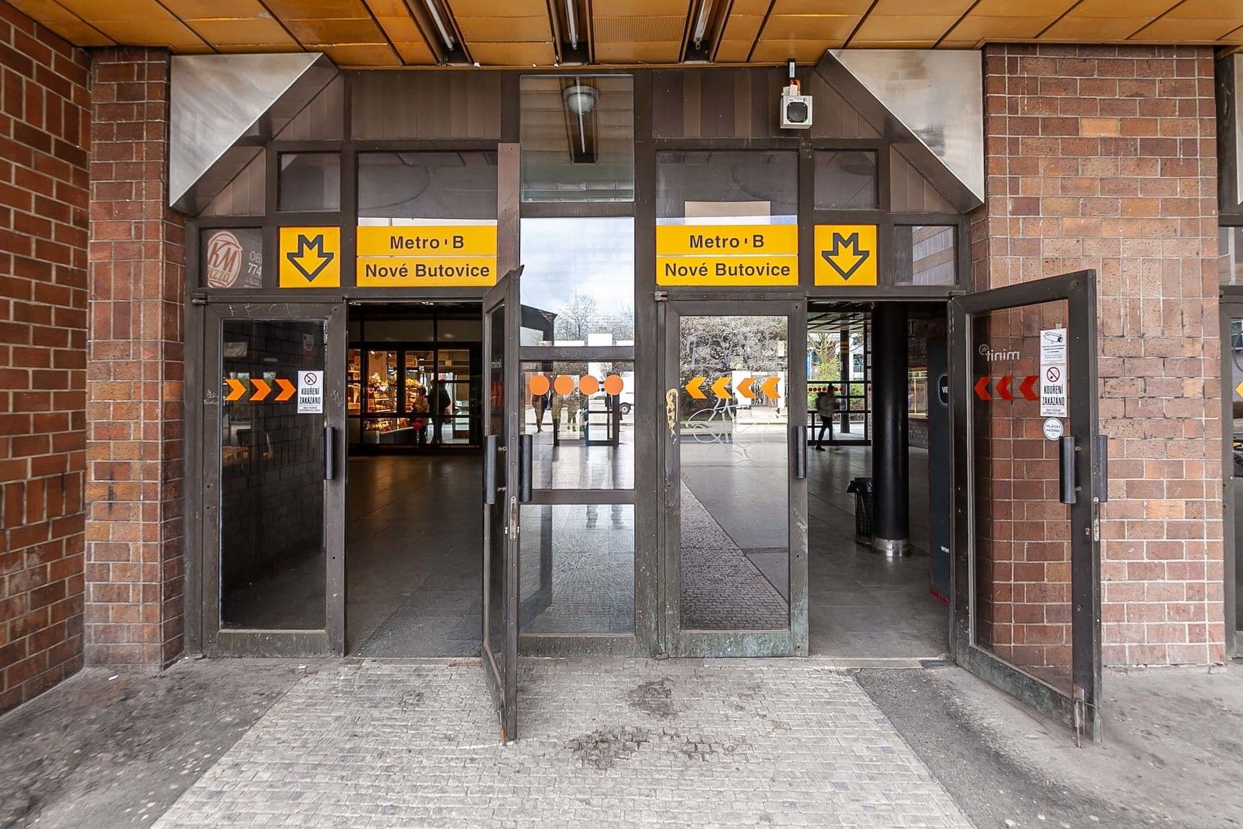 Prodej bytu 2+kk 66 m², Pod Stolovou horou, Praha, Praha Prodej bytu 2+kk 66 m², Pod Stolovou horou, Praha, Praha