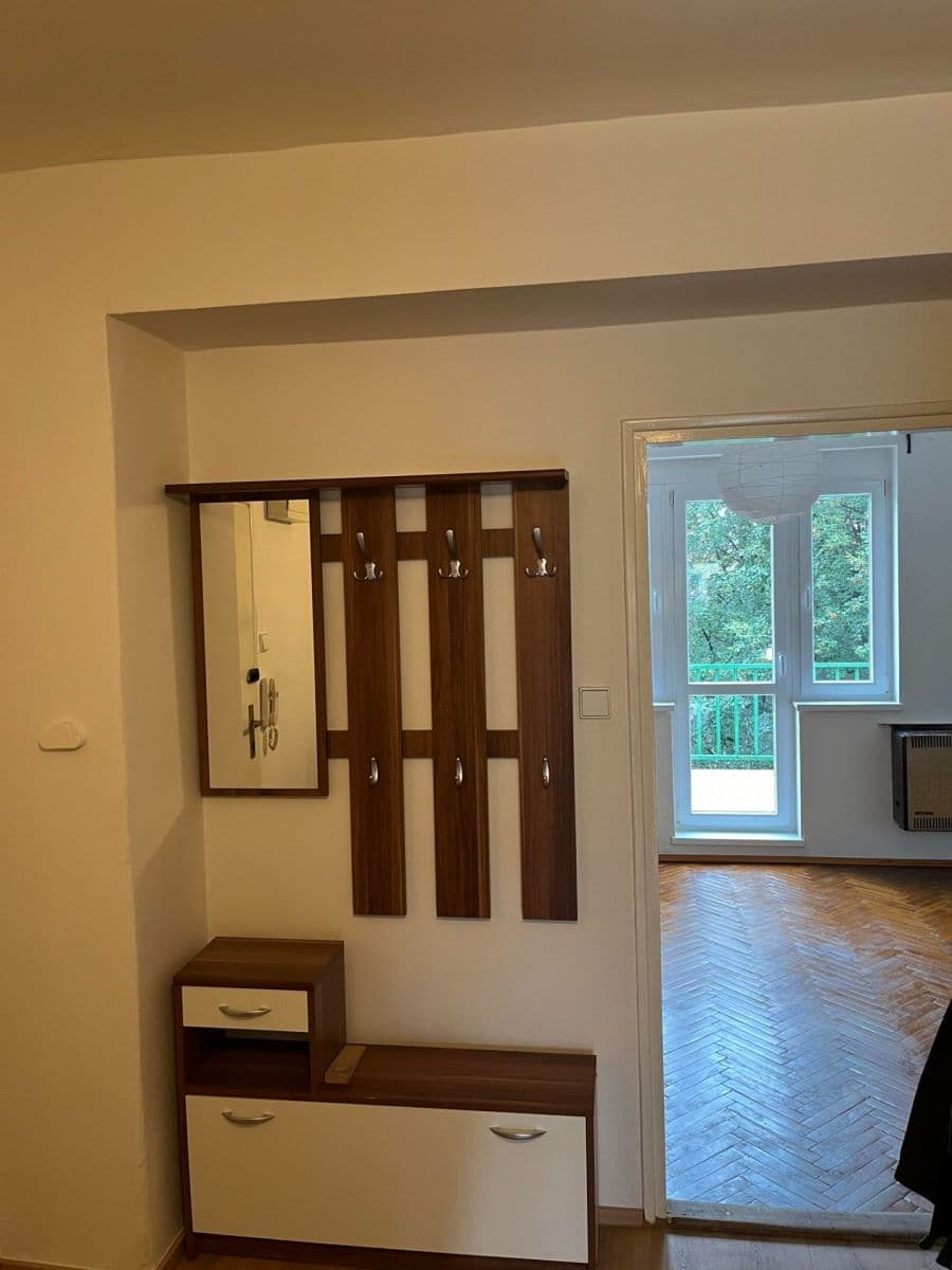 Pronájem bytu 2+1 72 m², Srbínská, Praha, Praha Pronájem bytu 2+1 72 m², Srbínská, Praha, Praha