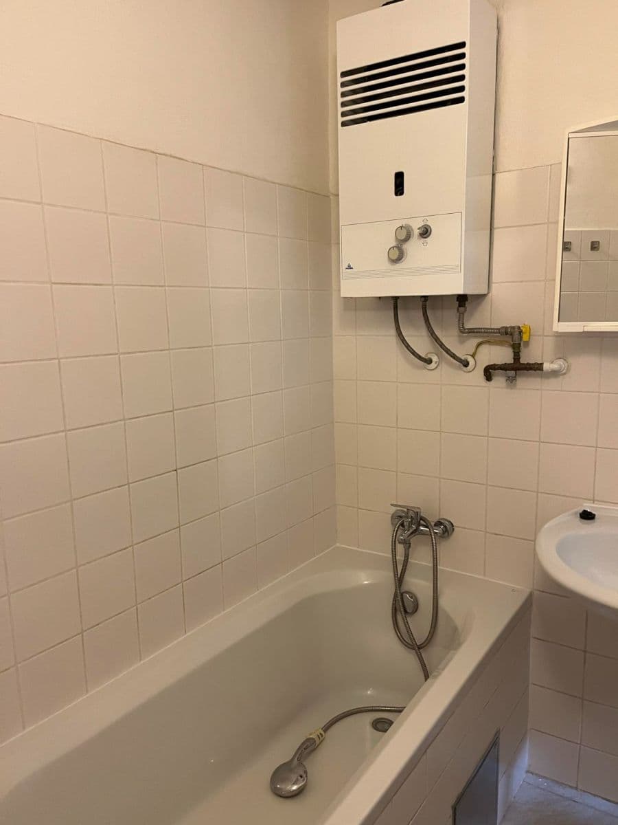 Pronájem bytu 2+1 72 m², Srbínská, Praha, Praha Pronájem bytu 2+1 72 m², Srbínská, Praha, Praha