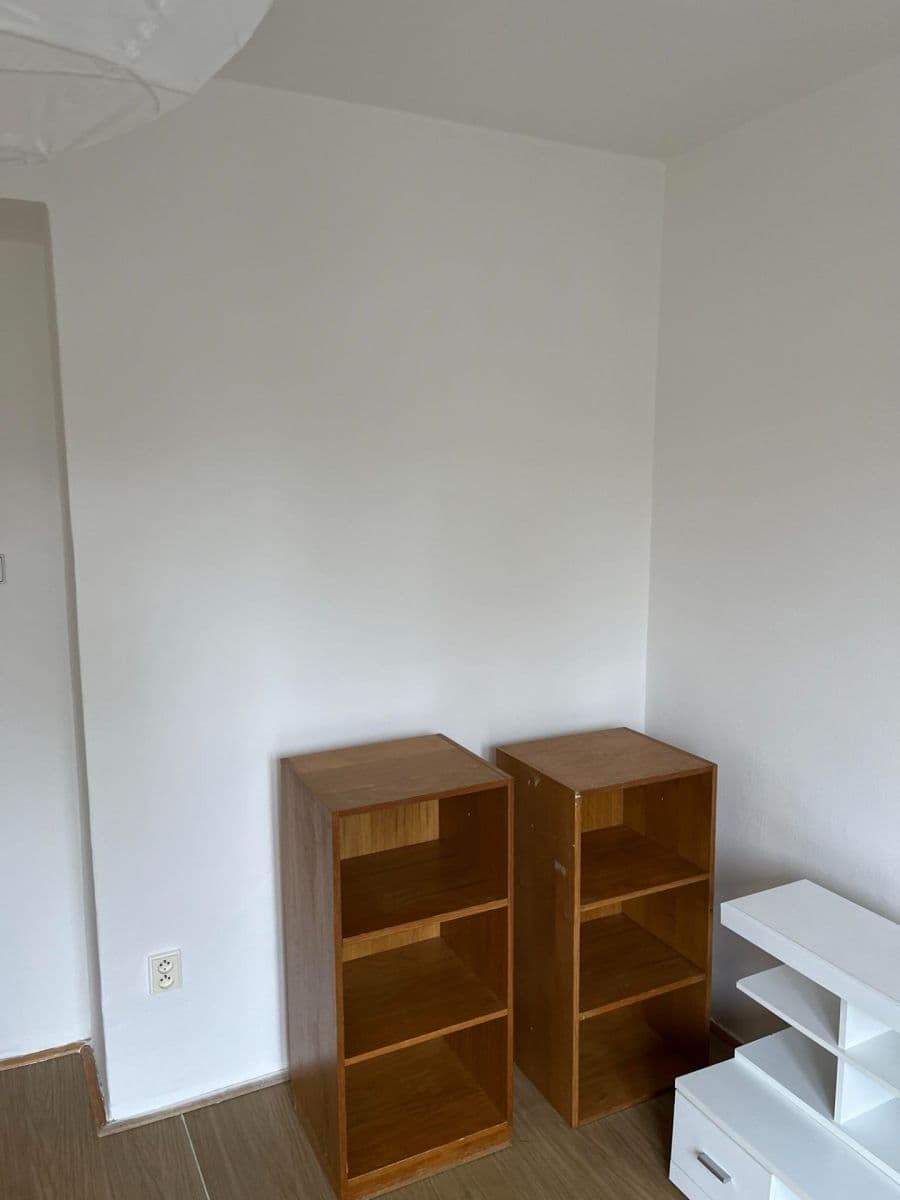 Pronájem bytu 2+1 72 m², Srbínská, Praha, Praha Pronájem bytu 2+1 72 m², Srbínská, Praha, Praha