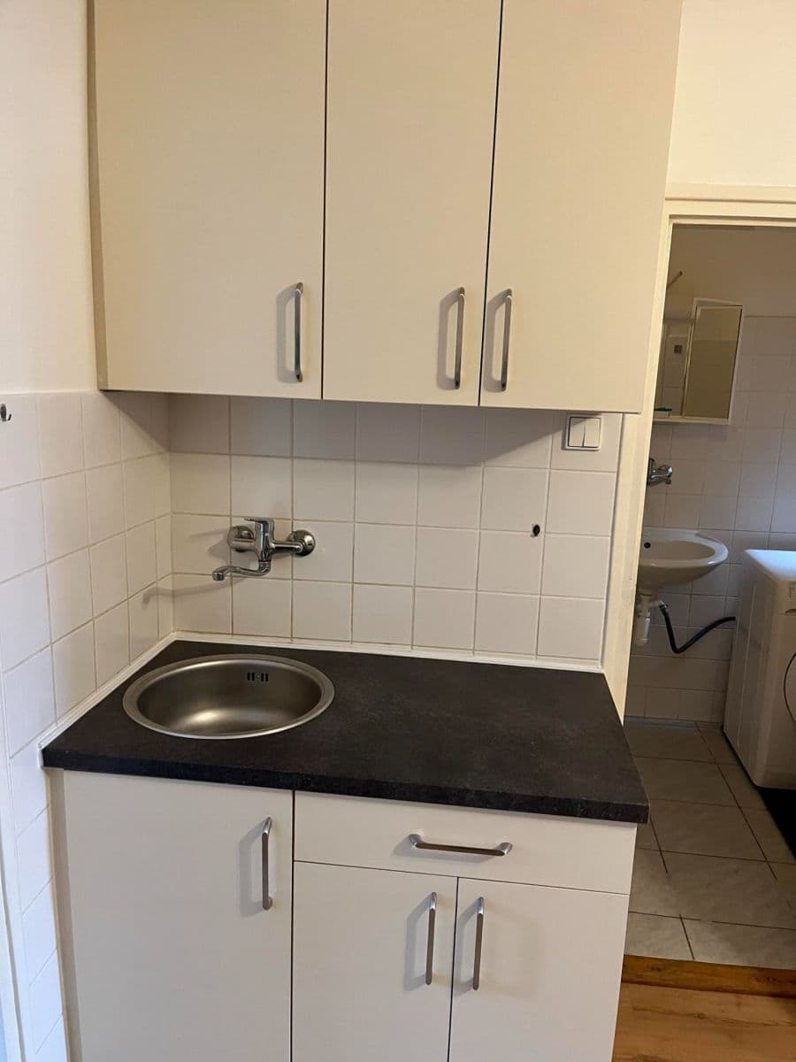 Pronájem bytu 2+1 72 m², Srbínská, Praha, Praha Pronájem bytu 2+1 72 m², Srbínská, Praha, Praha