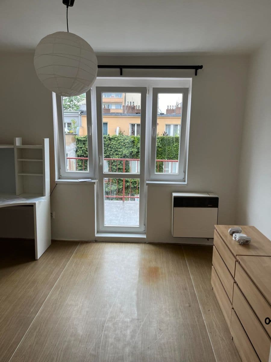 Pronájem bytu 2+1 72 m², Srbínská, Praha, Praha Pronájem bytu 2+1 72 m², Srbínská, Praha, Praha