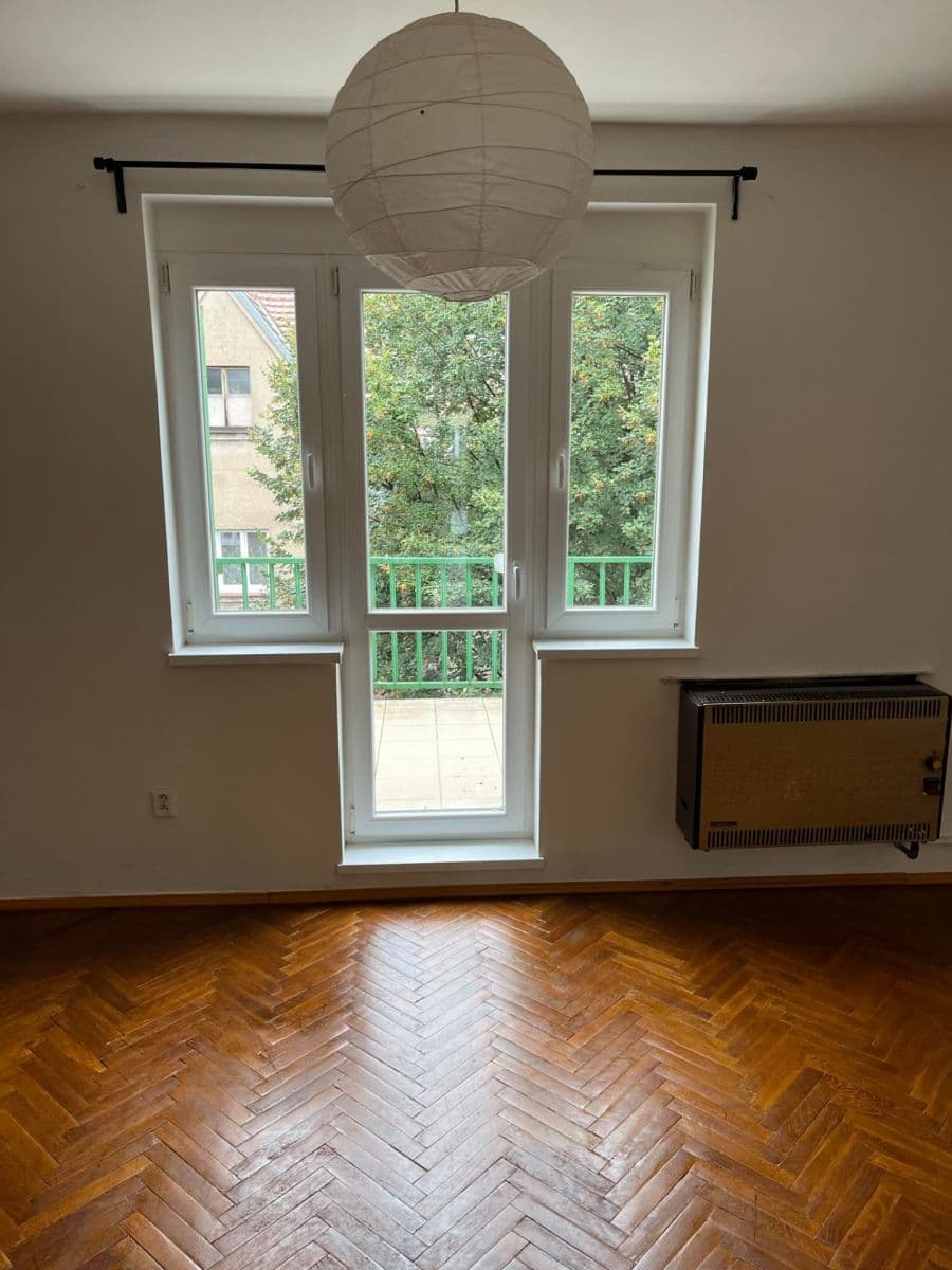 Pronájem bytu 2+1 72 m², Srbínská, Praha, Praha Pronájem bytu 2+1 72 m², Srbínská, Praha, Praha