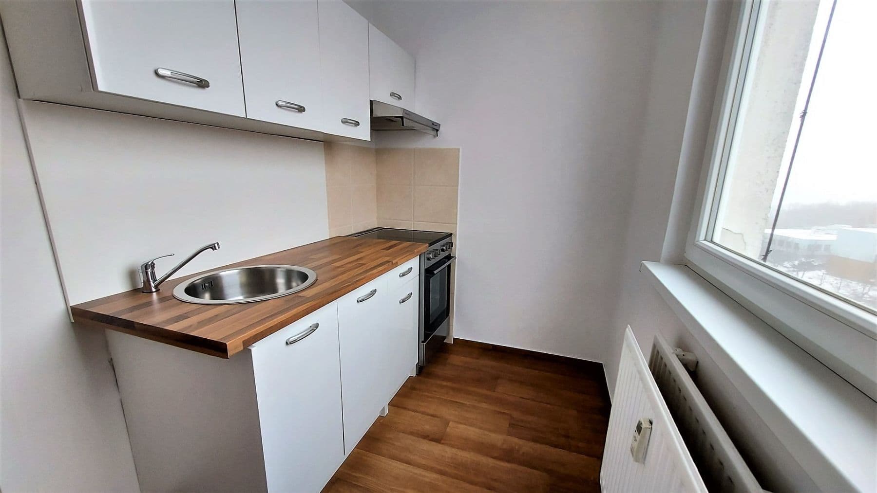 Prodej bytu 1+1 35 m², Jáchymovská, Česká Lípa, Liberecký kraj Prodej bytu 1+1 35 m², Jáchymovská, Česká Lípa, Liberecký kraj
