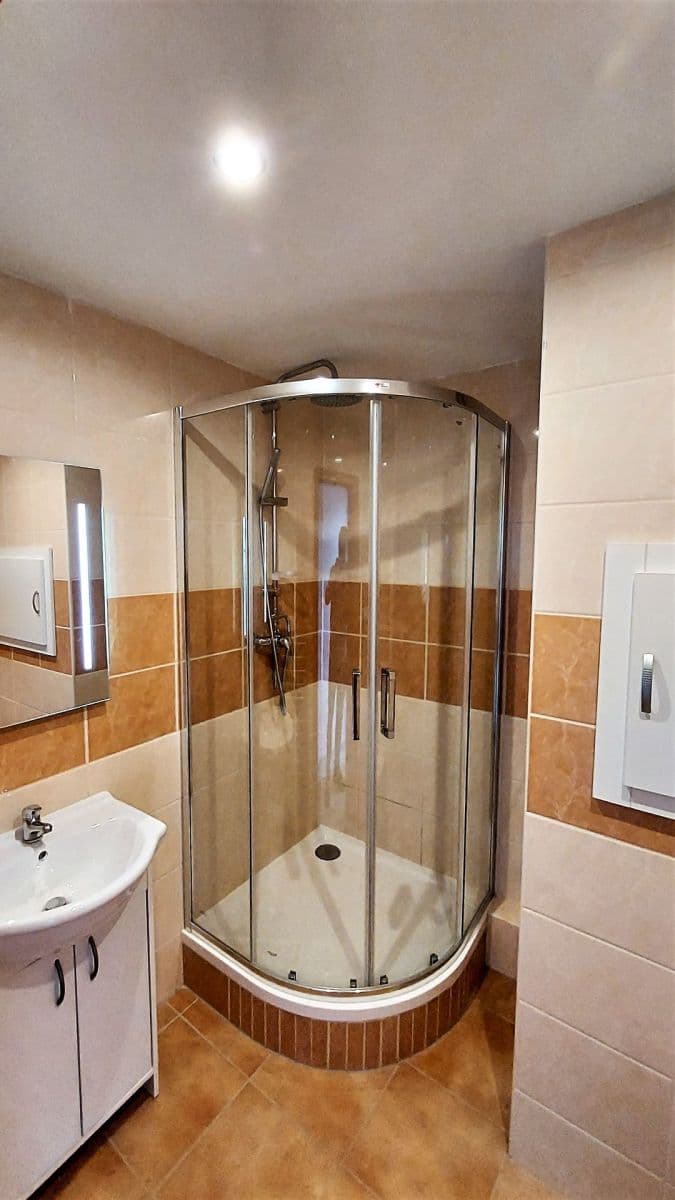 Prodej bytu 1+1 35 m², Jáchymovská, Česká Lípa, Liberecký kraj Prodej bytu 1+1 35 m², Jáchymovská, Česká Lípa, Liberecký kraj