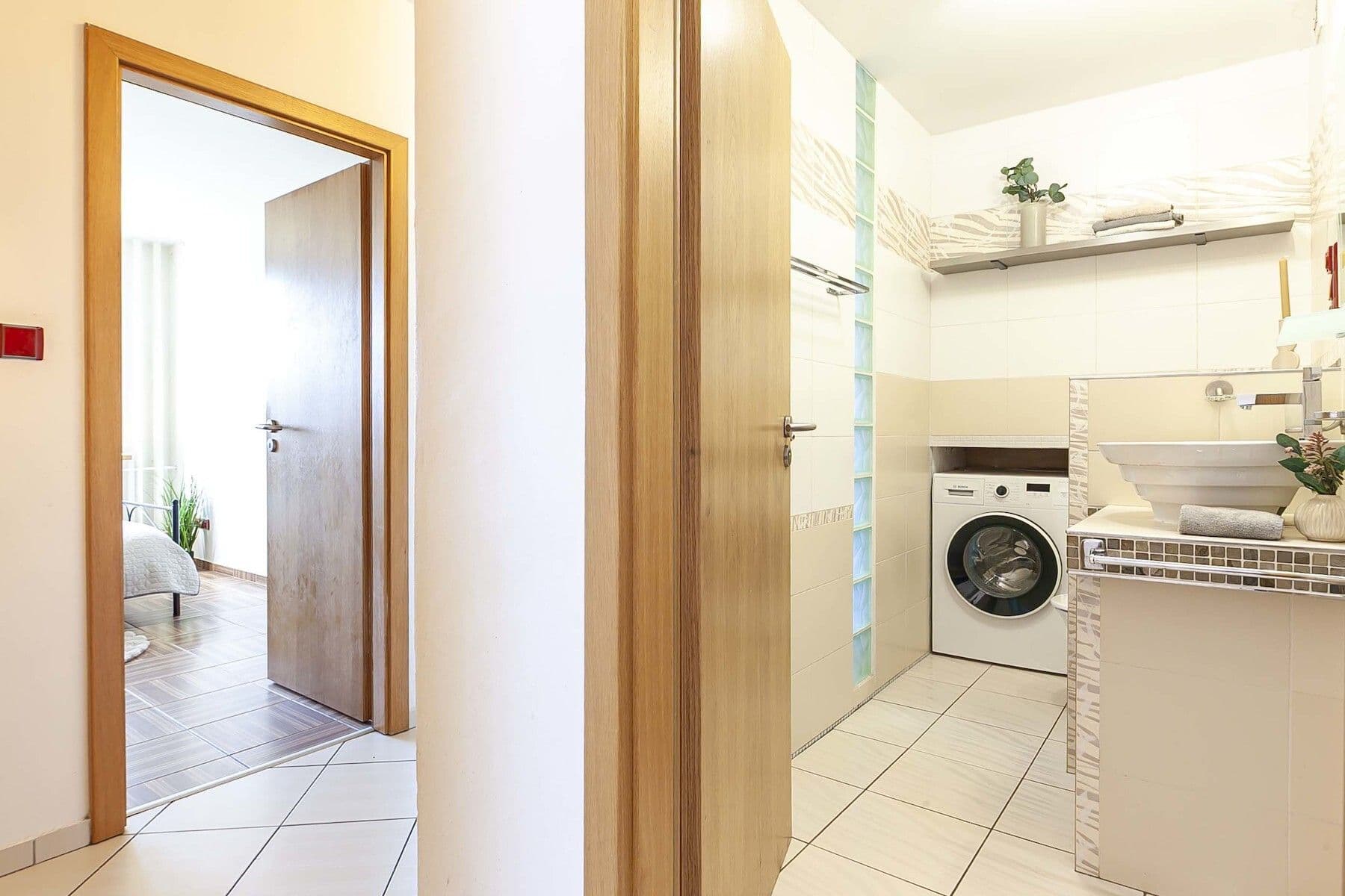 Prodej bytu 2+kk 43 m², Frýdlantská, Praha, Praha Prodej bytu 2+kk 43 m², Frýdlantská, Praha, Praha