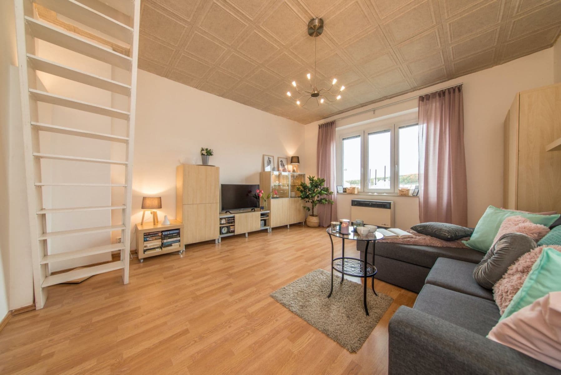 Pronájem bytu 3+1 68 m², Drahobejlova, Praha, Praha Pronájem bytu 3+1 68 m², Drahobejlova, Praha, Praha