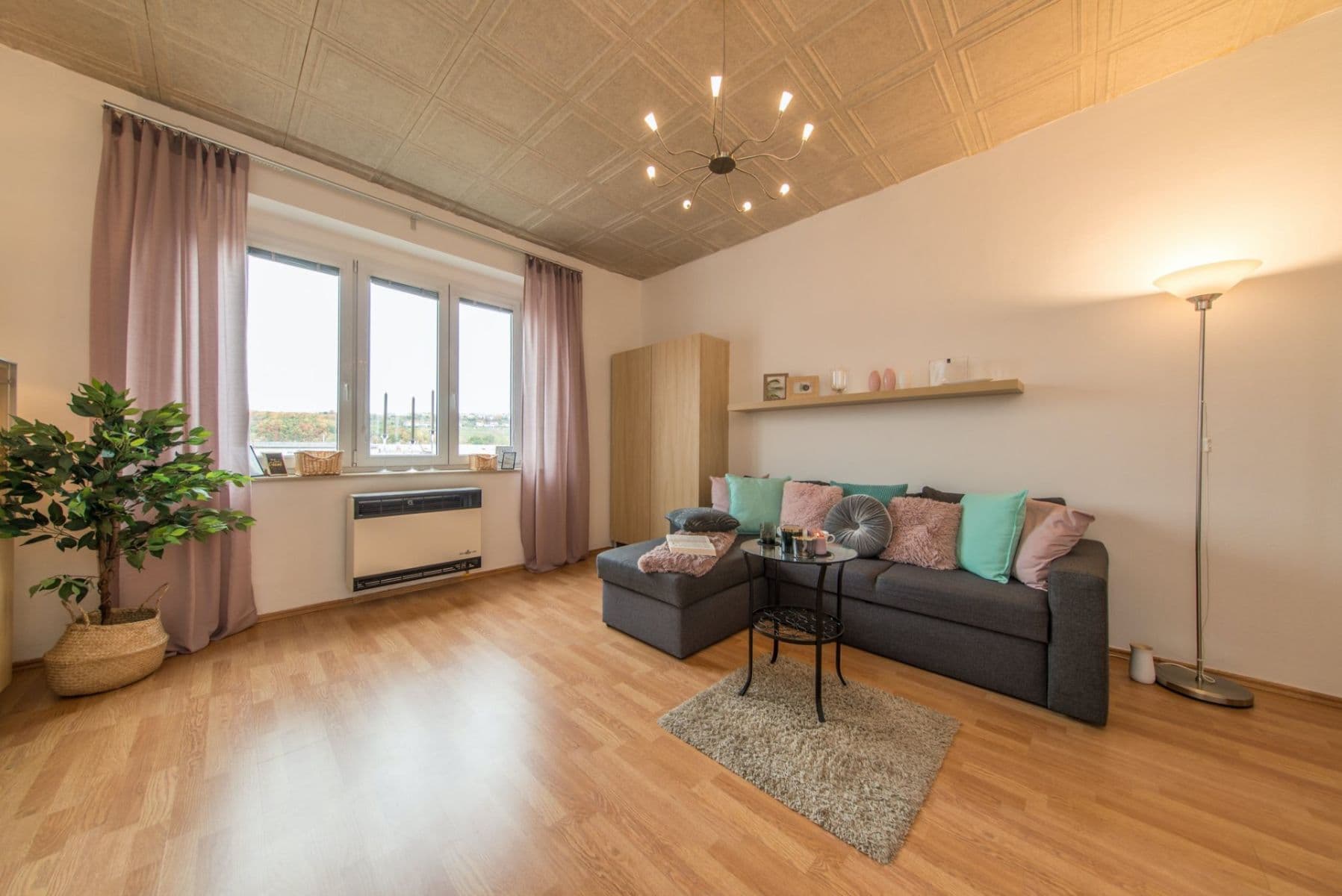 Pronájem bytu 3+1 68 m², Drahobejlova, Praha, Praha Pronájem bytu 3+1 68 m², Drahobejlova, Praha, Praha