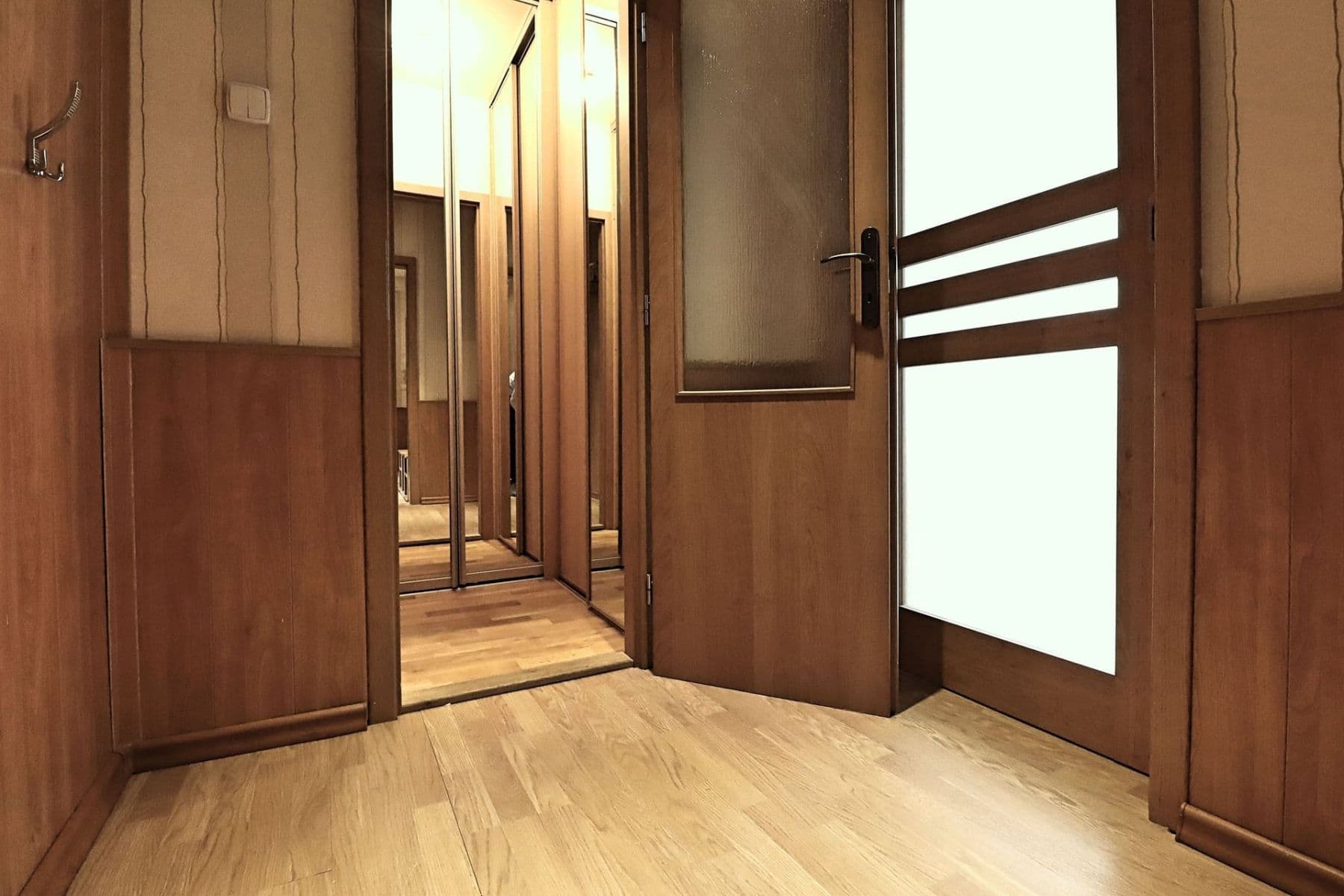 Pronájem bytu 2+1 57 m², Chlebovická, Praha, Praha Pronájem bytu 2+1 57 m², Chlebovická, Praha, Praha