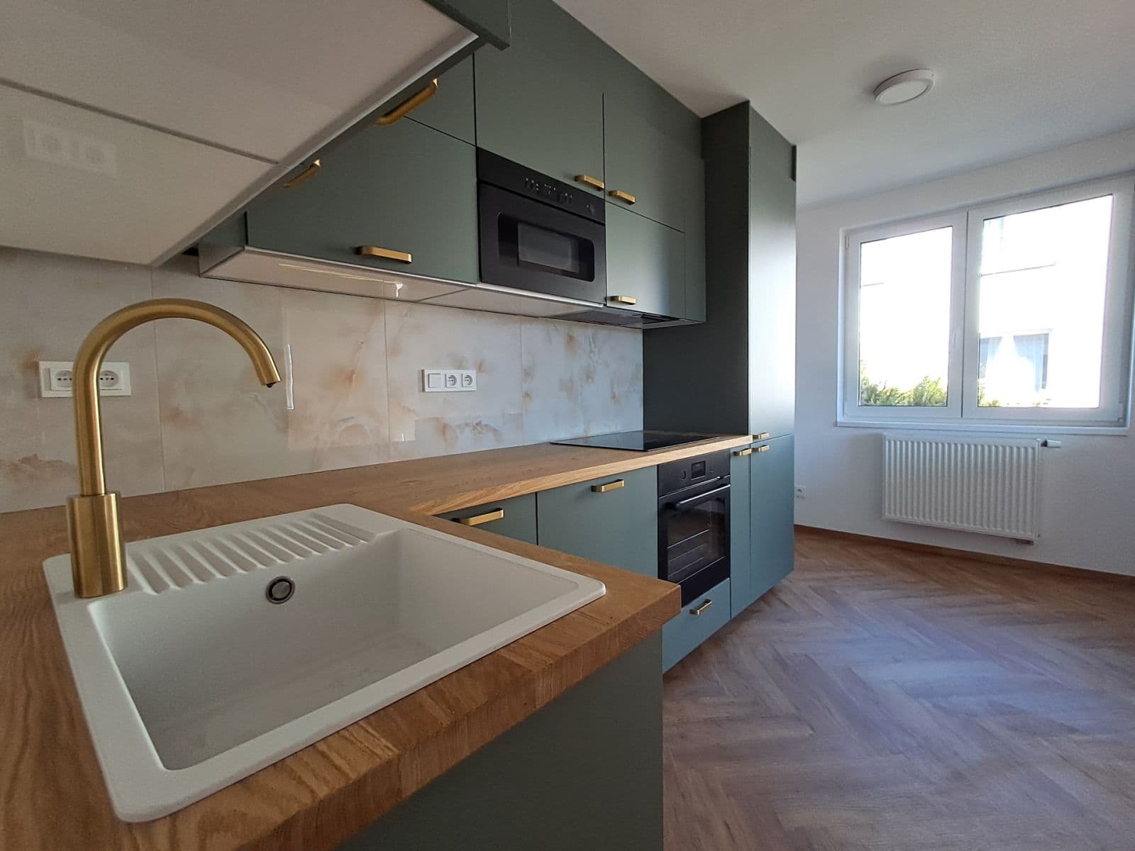 Pronájem bytu 3+1 75 m², Vítězslava Hálka, Vlašim, Středočeský kraj Pronájem bytu 3+1 75 m², Vítězslava Hálka, Vlašim, Středočeský kraj