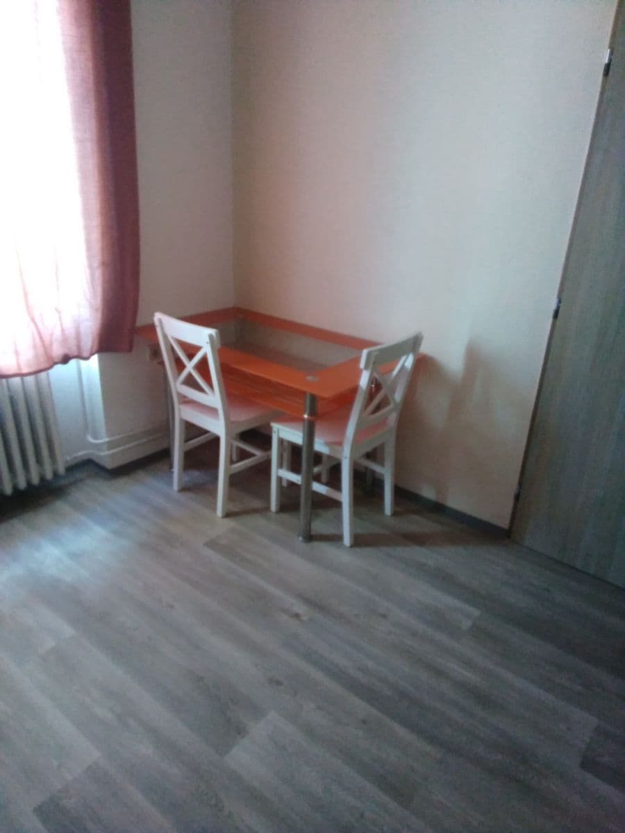 Pronájem bytu 1+kk 26 m², Ovčárecká, Kolín, Středočeský kraj Pronájem bytu 1+kk 26 m², Ovčárecká, Kolín, Středočeský kraj