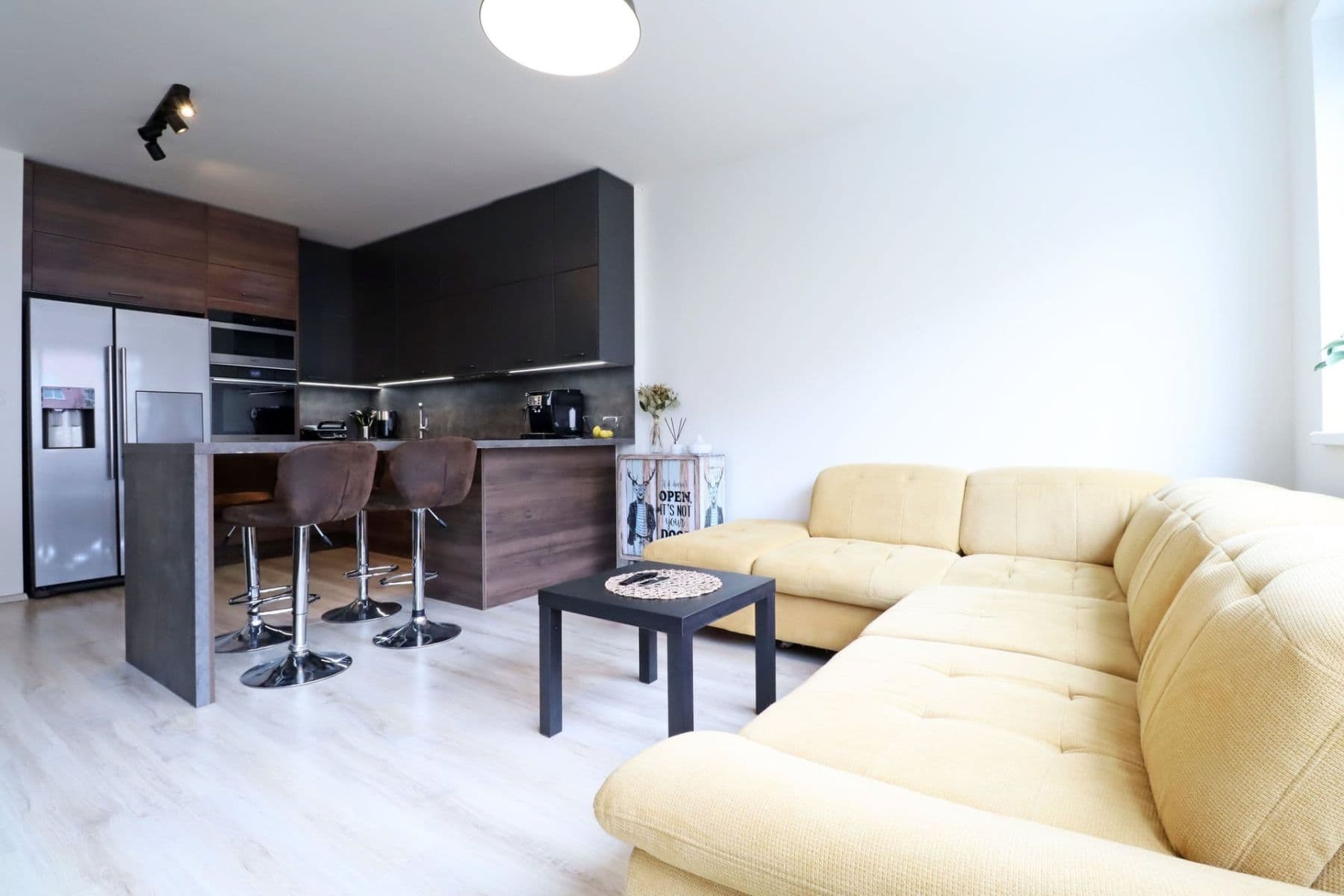 Pronájem bytu 2+kk 58 m², Tupolevova, Praha, Praha Pronájem bytu 2+kk 58 m², Tupolevova, Praha, Praha
