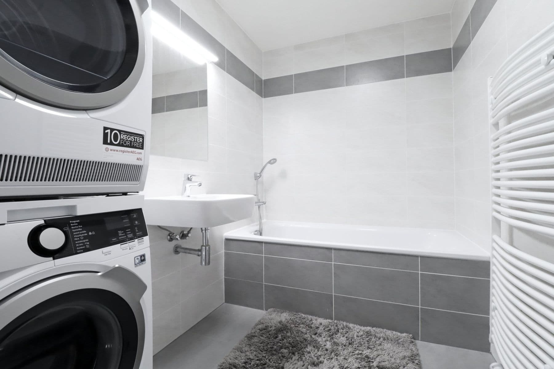Pronájem bytu 2+kk 58 m², Tupolevova, Praha, Praha Pronájem bytu 2+kk 58 m², Tupolevova, Praha, Praha