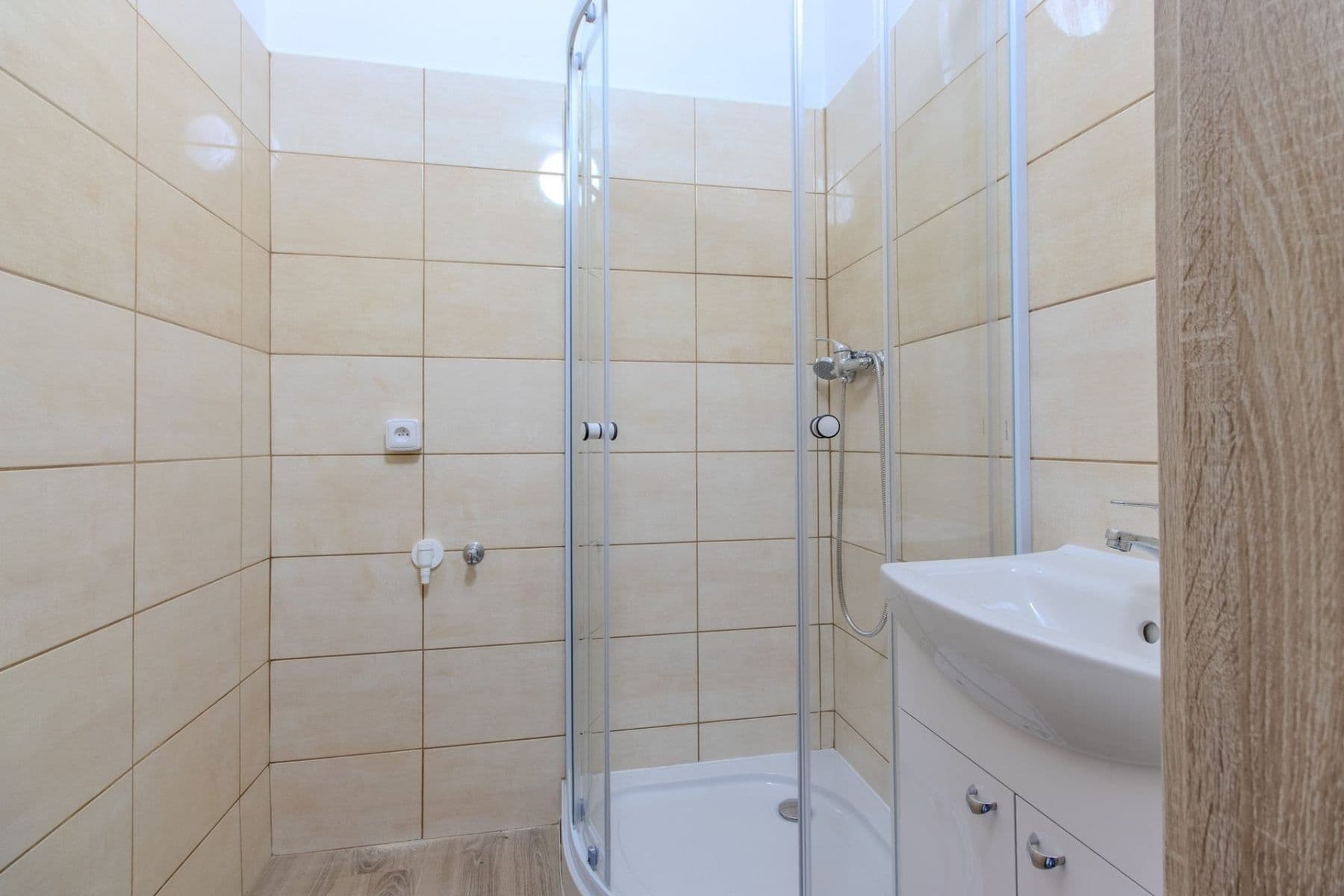 Pronájem bytu 1+1 36 m², Polská, Kladno, Středočeský kraj Pronájem bytu 1+1 36 m², Polská, Kladno, Středočeský kraj