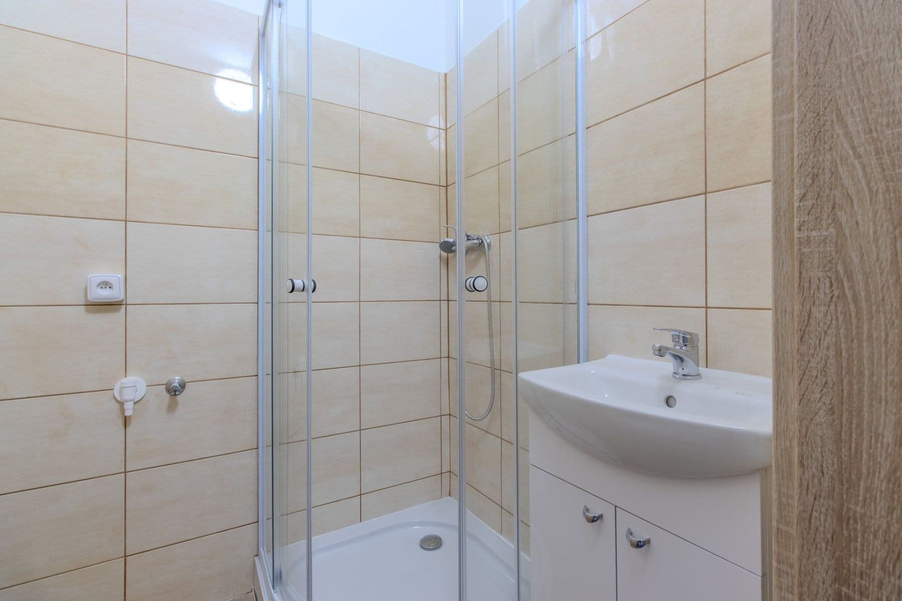 Pronájem bytu 1+1 36 m², Polská, Kladno, Středočeský kraj Pronájem bytu 1+1 36 m², Polská, Kladno, Středočeský kraj