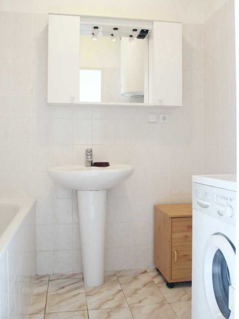 Pronájem bytu Garsoniéra 47 m², U Kříže, Praha, Praha Pronájem bytu Garsoniéra 47 m², U Kříže, Praha, Praha