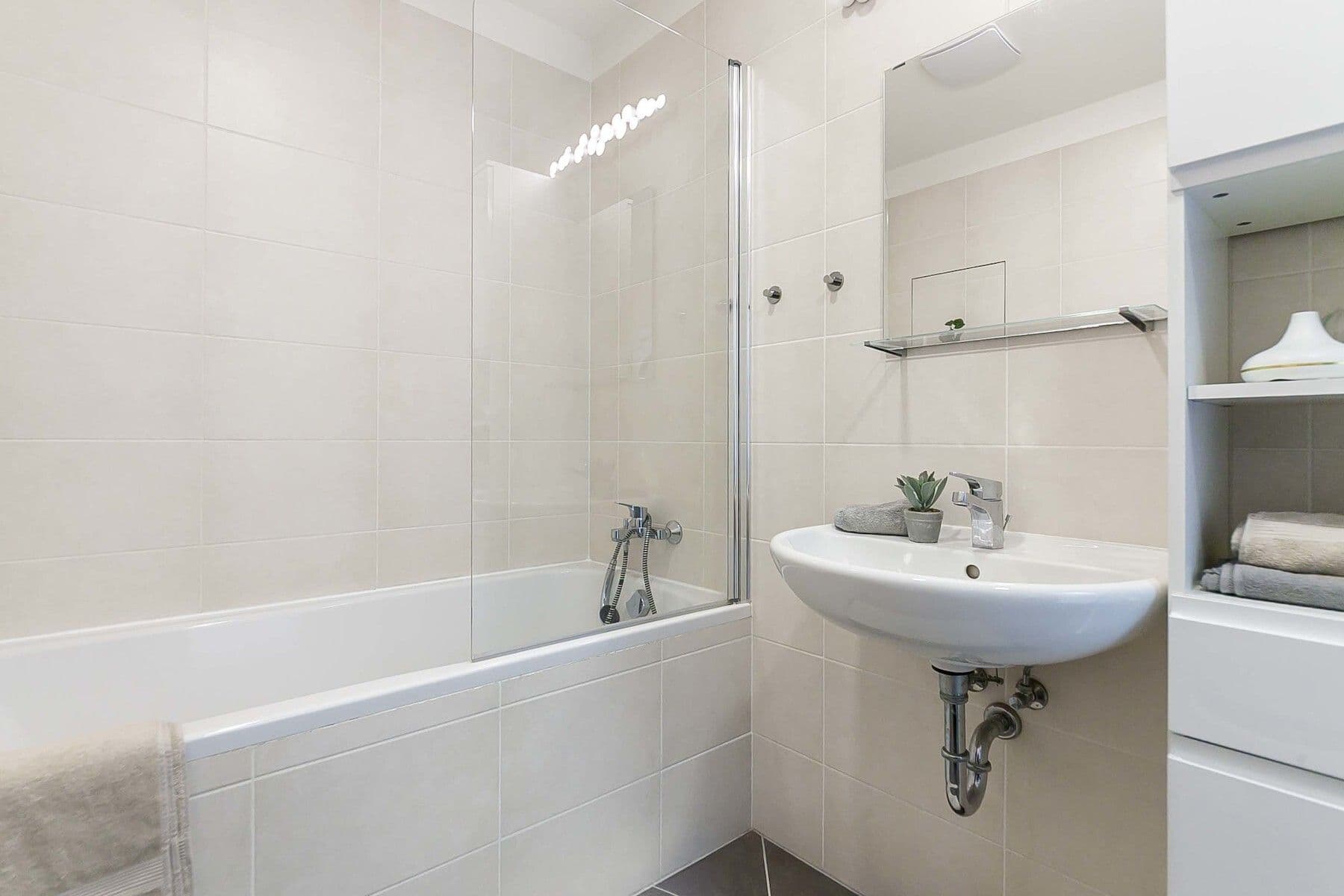 Prodej bytu 2+kk 88 m², Zimova, Praha, Praha Prodej bytu 2+kk 88 m², Zimova, Praha, Praha