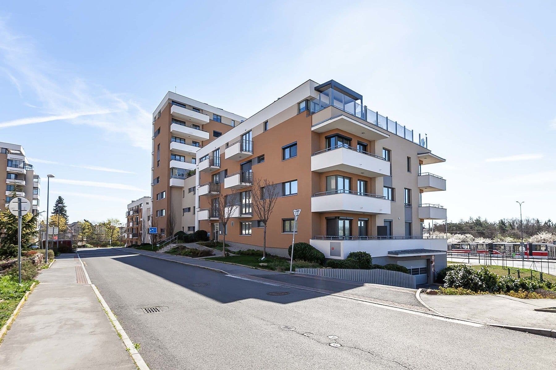 Prodej bytu 2+kk 88 m², Zimova, Praha, Praha Prodej bytu 2+kk 88 m², Zimova, Praha, Praha