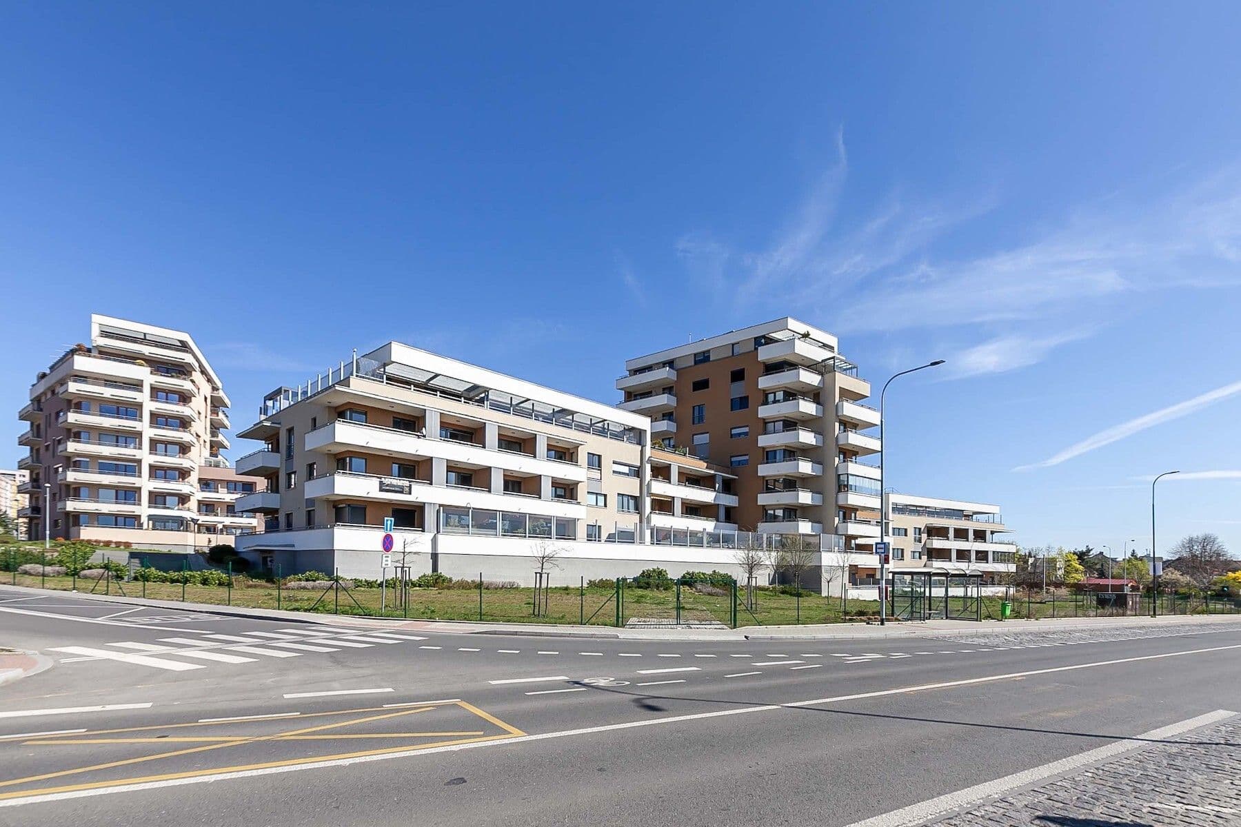 Prodej bytu 2+kk 88 m², Zimova, Praha, Praha Prodej bytu 2+kk 88 m², Zimova, Praha, Praha