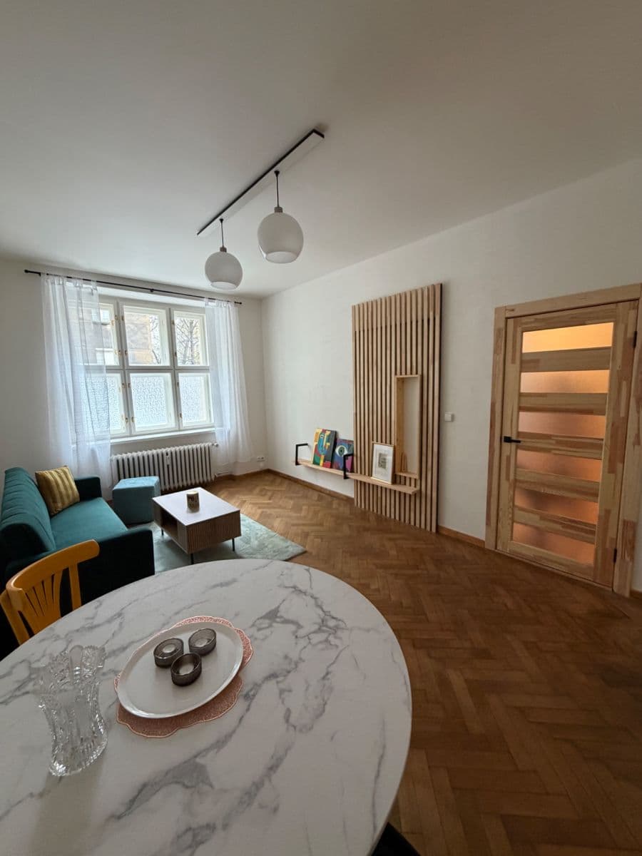 Pronájem bytu 2+1 52 m², Baranova, Praha, Praha Pronájem bytu 2+1 52 m², Baranova, Praha, Praha