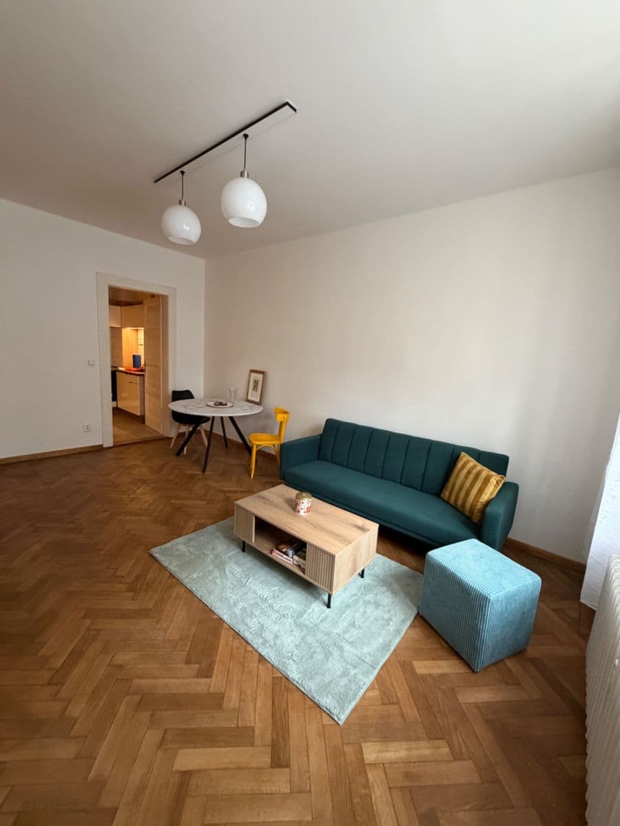 Pronájem bytu 2+1 52 m², Baranova, Praha, Praha Pronájem bytu 2+1 52 m², Baranova, Praha, Praha