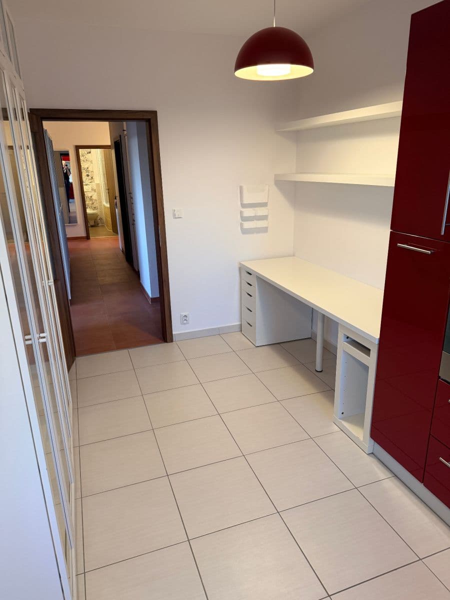 Pronájem bytu 3+kk 100 m², Českodubská, Praha, Praha Pronájem bytu 3+kk 100 m², Českodubská, Praha, Praha