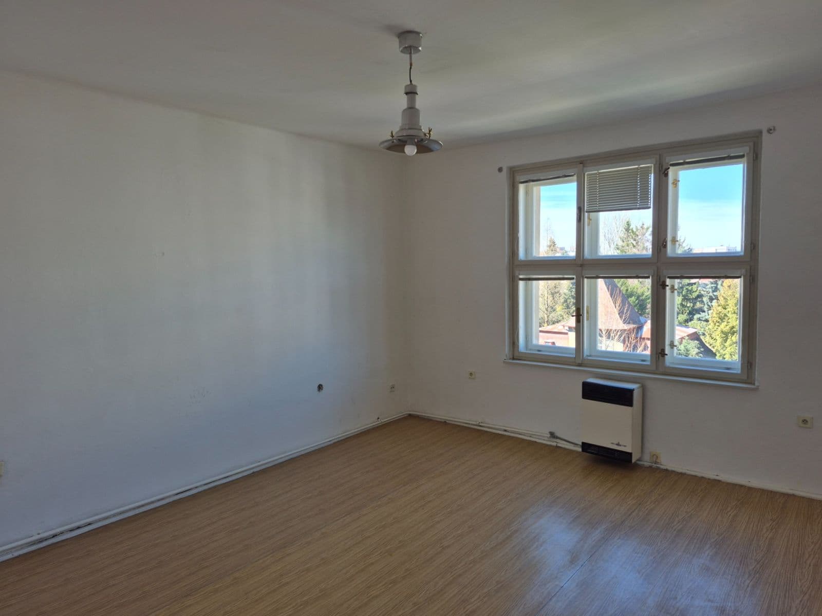 Pronájem bytu 2+kk 48 m², Střelecká, Hradec Králové, Královéhradecký kraj Pronájem bytu 2+kk 48 m², Střelecká, Hradec Králové, Královéhradecký kraj