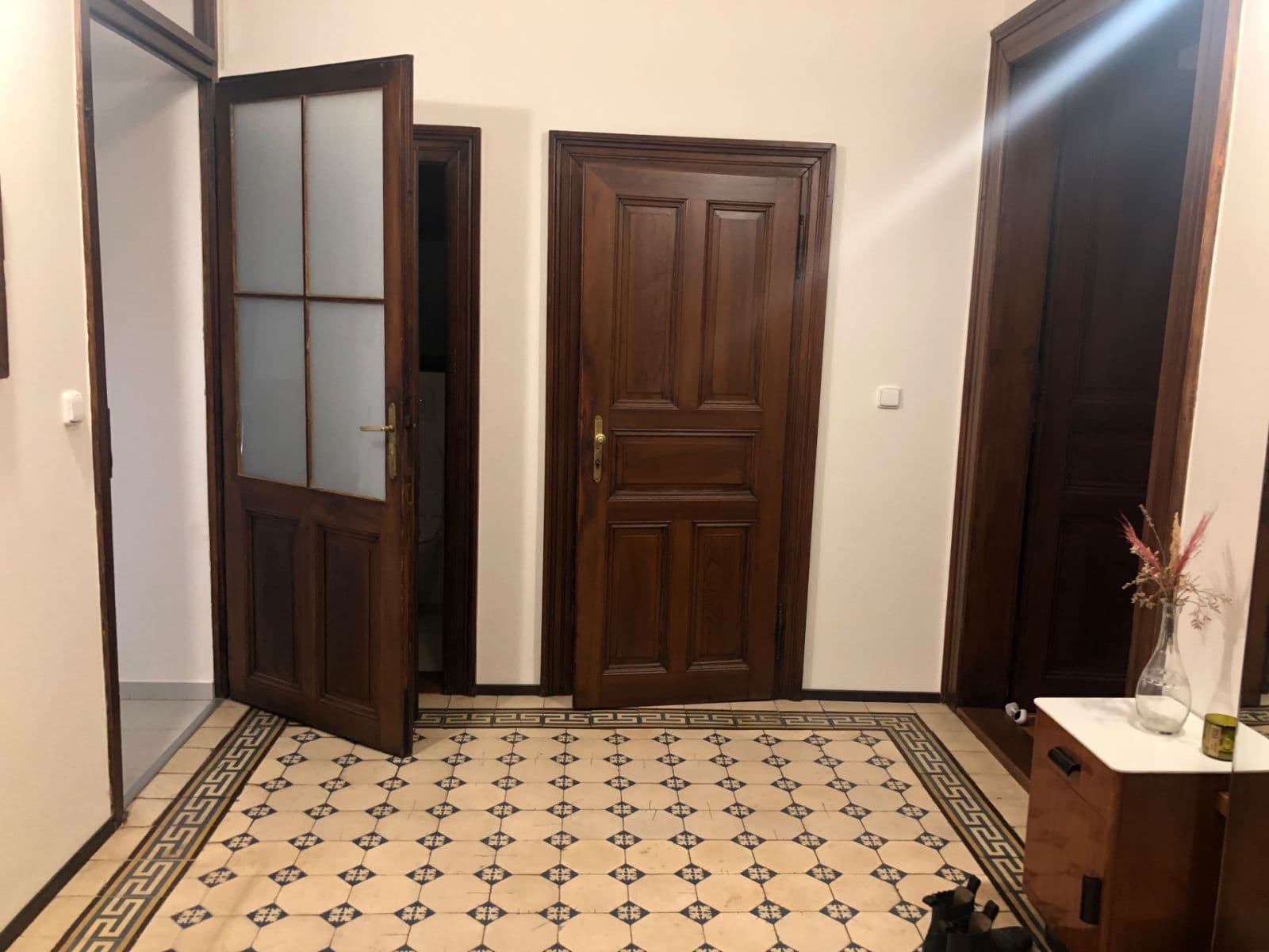 Pronájem bytu 3+kk 80 m², Korunní, Praha, Praha Pronájem bytu 3+kk 80 m², Korunní, Praha, Praha