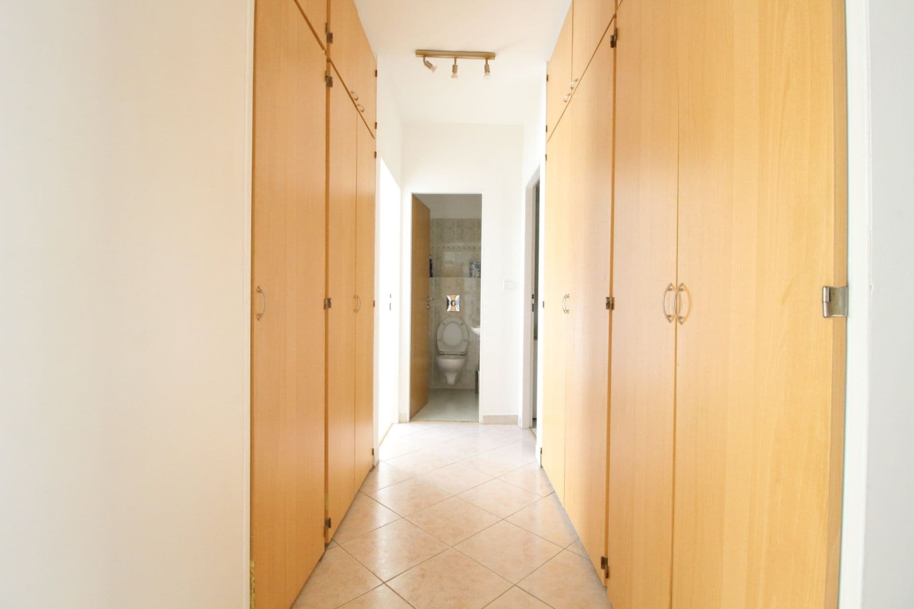 Pronájem bytu 3+1 70 m², Jílovská, Praha, Praha Pronájem bytu 3+1 70 m², Jílovská, Praha, Praha