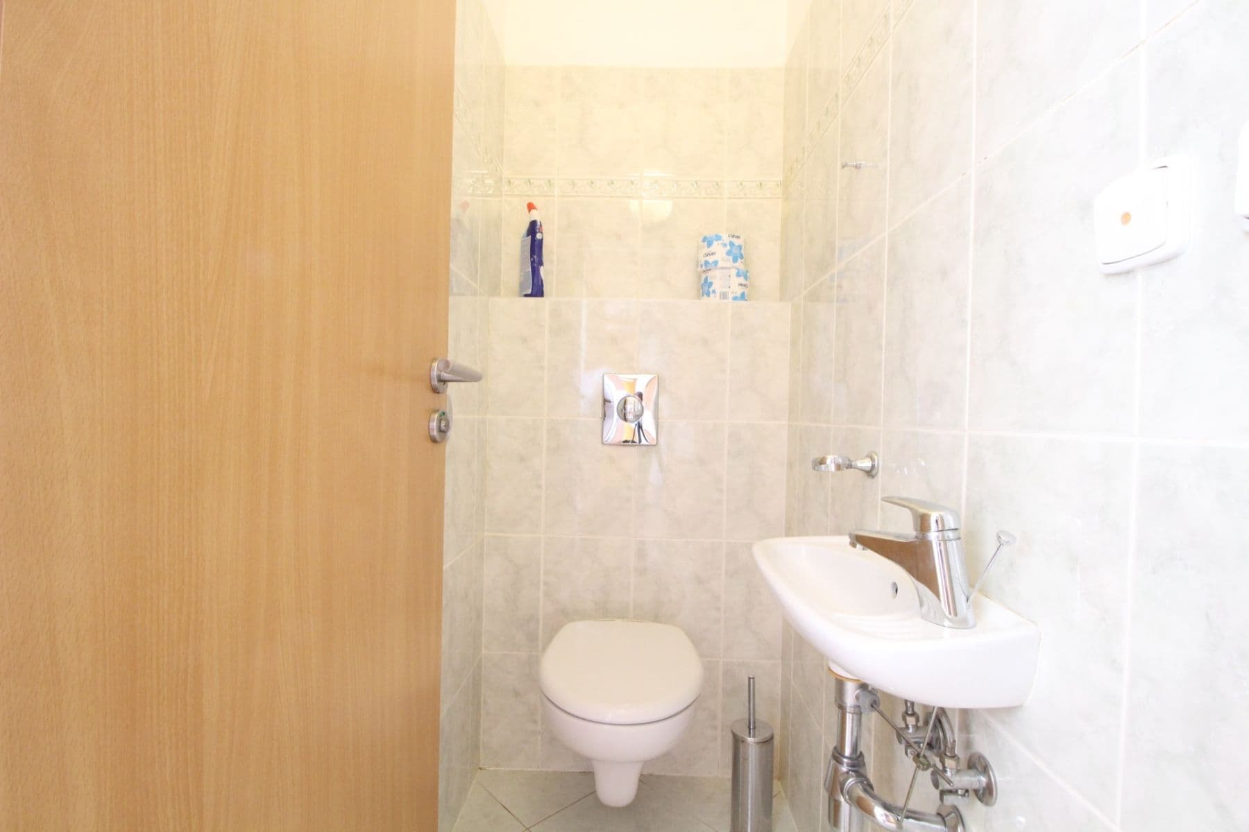 Pronájem bytu 3+1 70 m², Jílovská, Praha, Praha Pronájem bytu 3+1 70 m², Jílovská, Praha, Praha