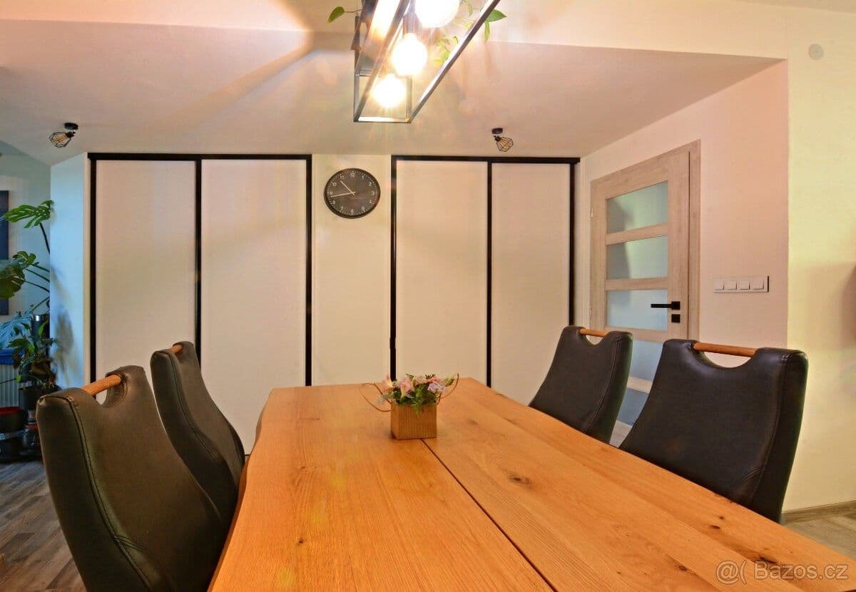 Prodej domu 255 m², pozemek 160 m², Brněnská, Opatovice, Jihomoravský kraj Prodej domu 255 m², pozemek 160 m², Brněnská, Opatovice, Jihomoravský kraj