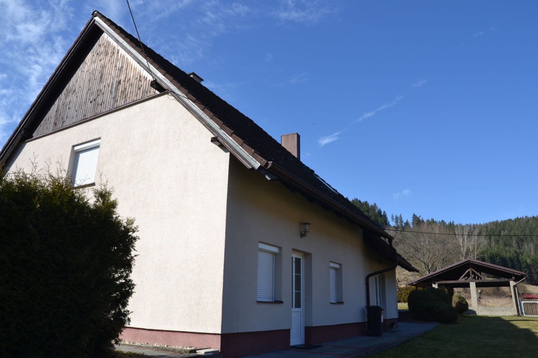 Prodej domu 246 m², pozemek 1.000 m², Teplička, Karlovarský kraj Prodej domu 246 m², pozemek 1.000 m², Teplička, Karlovarský kraj